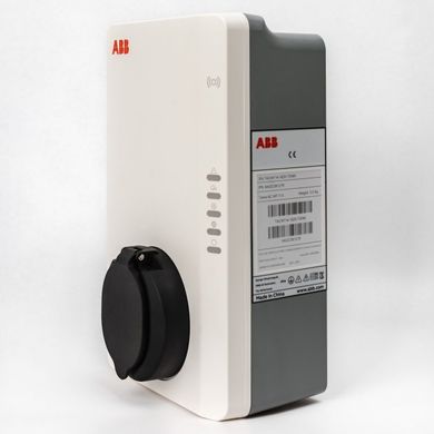 Зарядні пристрої для електромобілів Terra AC Wallbox розетка Тип 2, 3Ф/32A/22кВ з RFID і 4G ABB 6AGC082153
